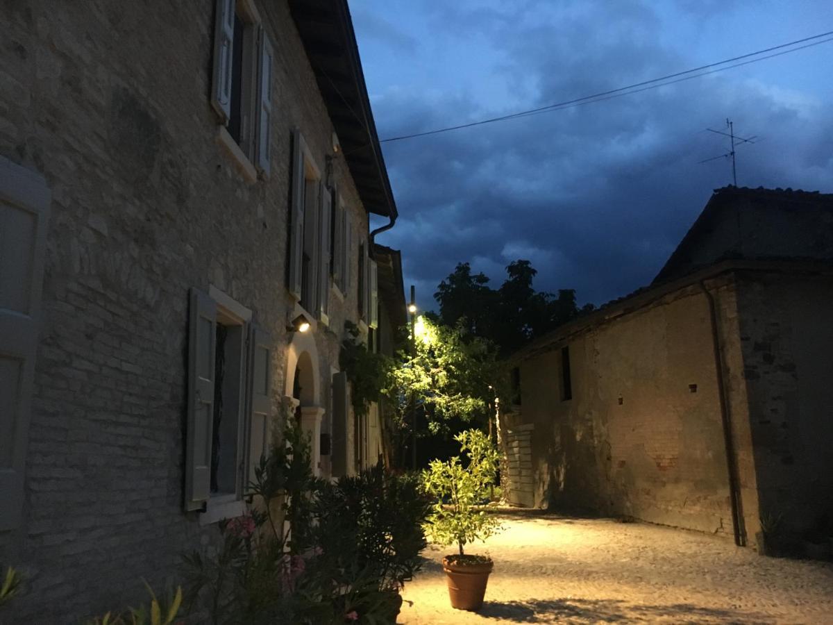 Locanda Sottolaluna Viano Buitenkant foto