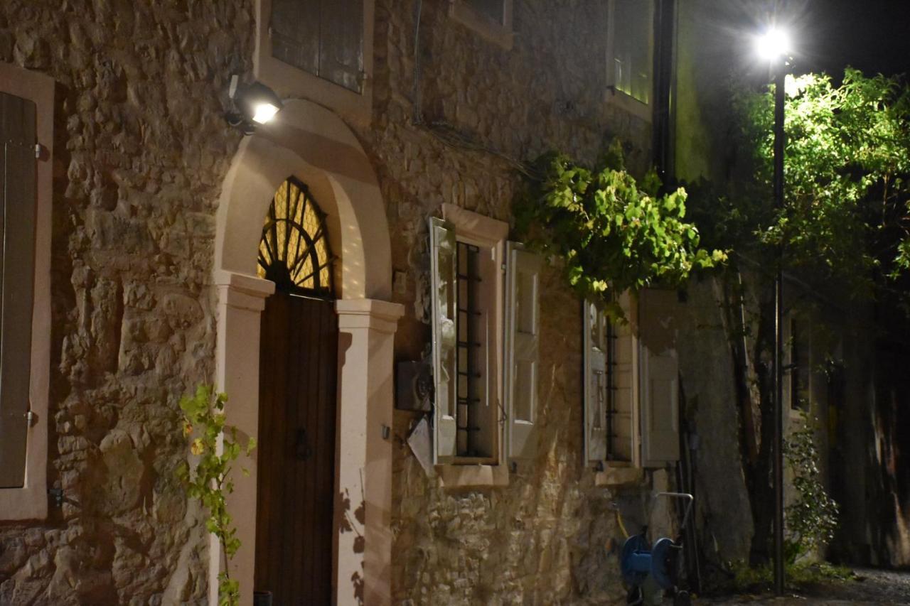 Locanda Sottolaluna Viano Buitenkant foto
